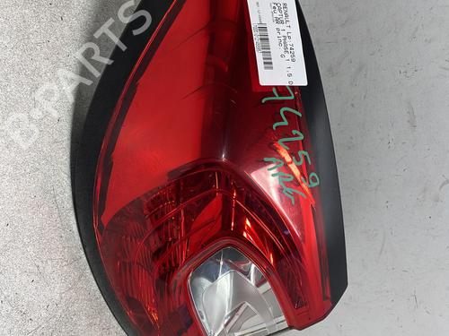 Feu arrière gauche RENAULT CAPTUR I (J5_, H5_) 1.5 dCi 90 (J5N4, J5M5, J5MW, J5M6, J5AL, J5AJ) (90 hp) 32386409