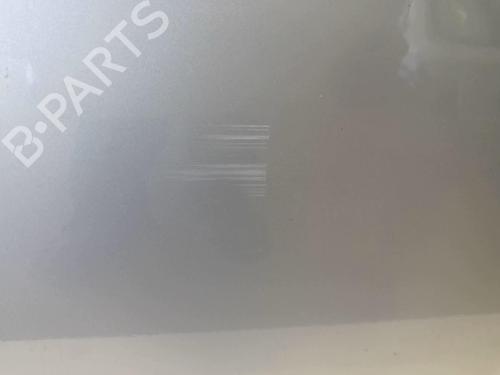 Used Right front door Right front door 18208621 18208621