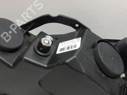 Right headlight PEUGEOT 407 (6D_) 2.0 HDi 135 (6DRHRH, 6DRHRE, 6DRHRG, 6DRHRJ) | BP18220097C29 