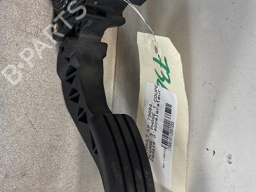 Used Pedal RENAULT MEGANE III Coupe (DZ0/1_) 1.4 TCe (DZ0F, DZ1V) (131 hp) 29288103