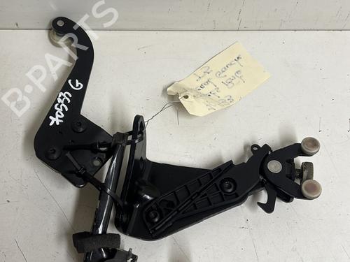 Hinge/Door check strap VW TRANSPORTER T5 Van (7HA, 7HH, 7EA, 7EH) 2.0 TDI | BP21173751C146 