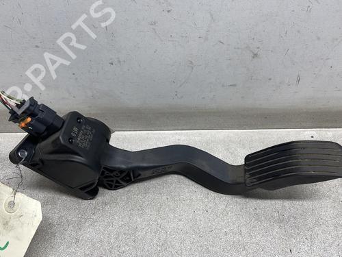 Used Pedal CITROËN C4 II (NC_) 1.6 HDi 115 (114 hp) 30408912