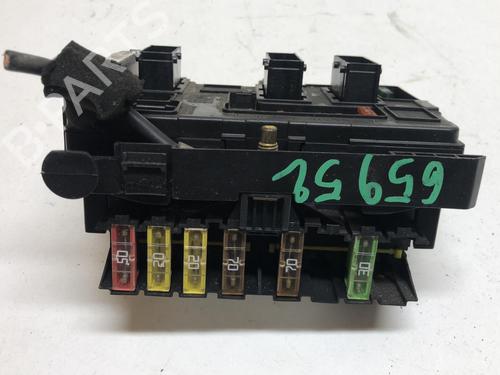 Used Fuse box Fuse box PEUGEOT 206 SW (2E/K) 1.4 16V (88 hp) 18227116 18227116