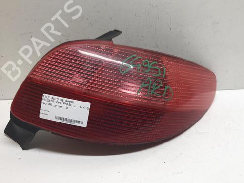 Højre baglygte PEUGEOT 206 Hatchback (2A/C) 1.4 i (75 hp) 18210570