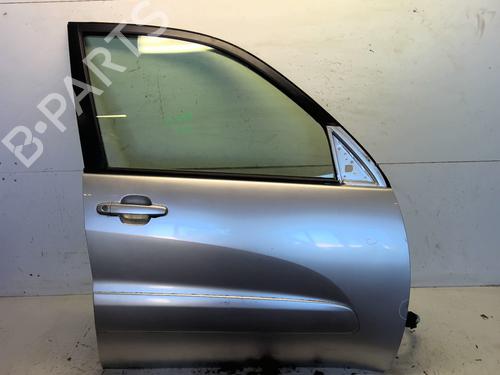 Used Right front door TOYOTA RAV 4 II (_A2_) 2.0 4WD (ACA21, ACA20) (150 hp) 28694303