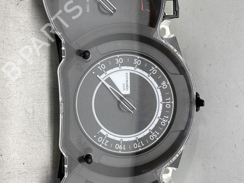 Used Instrument cluster Instrument cluster CITROËN C3 II (SC_) 1.2 VTi 82 (82 hp) 25213918 25213918