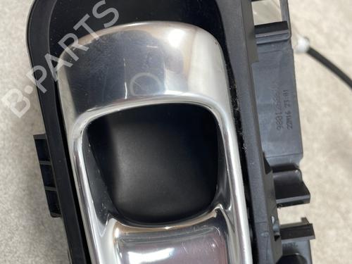 Venstre foran lås CITROËN C4 CACTUS 1.2 VTi 82 | BP29896944C98