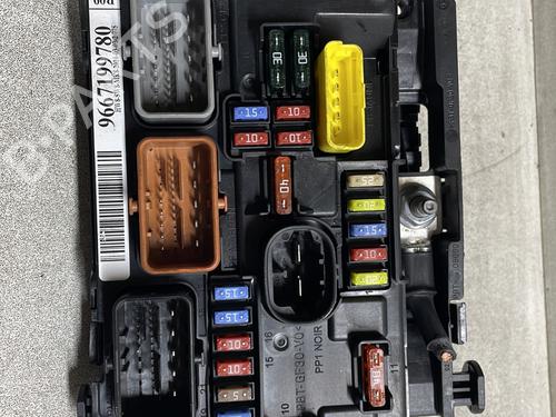 Fuse box CITROËN C3 II (SC_) 1.4 HDi 70 (SC8HZC, SC8HR0, SC8HP4) | BP31329176E1