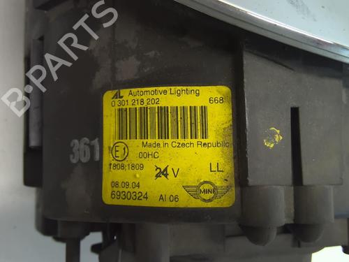 Used Right headlight Right headlight MINI MINI (R50, R53) One D (75 hp) 18223979 18223979