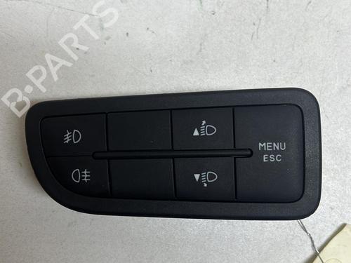 Used Headlight switch PEUGEOT BIPPER (AA_) 1.3 HDi 75 (75 hp) 18229993