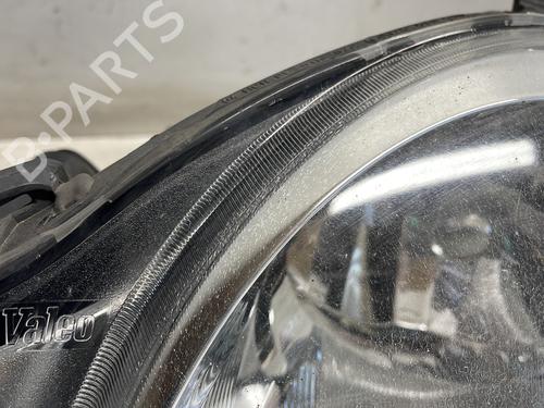 Left headlight VW POLO IV (9N_, 9A_) 1.2 12V | BP27637657C28 