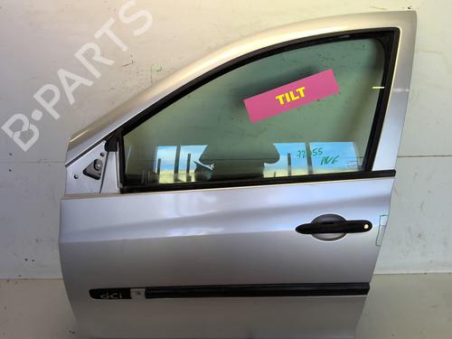 Used Left front door RENAULT CLIO III (BR0/1, CR0/1) 1.5 dCi (C/BR0G, C/BR1G) (68 hp) 25276540