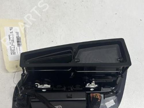 Used Air vent PEUGEOT 5008 (0U_, 0E_) 1.6 HDi (114 hp) 18206993