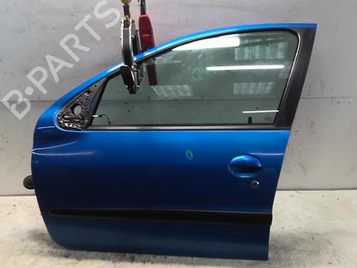 Used Left front door PEUGEOT 206 Hatchback (2A/C) 1.4 i (75 hp) 32024462