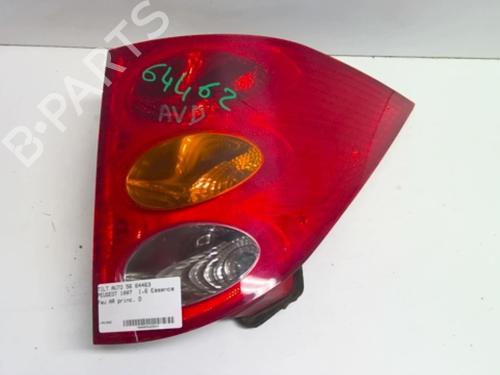 Used Right taillight Right taillight PEUGEOT 1007 (KM_) 1.6 16V (109 hp) 18223922 18223922