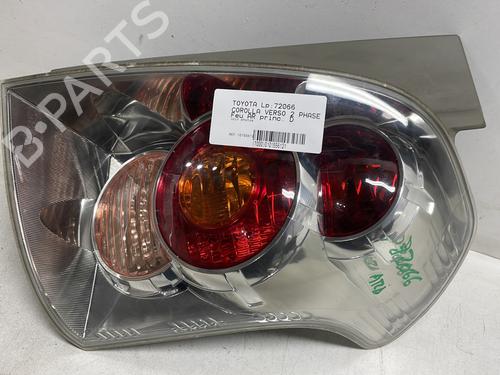 Used Right taillight TOYOTA COROLLA Verso (ZER_, ZZE12_, R1_) 2.2 D-4D (AUR10_, AUR10R) (136 hp) 25276489
