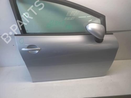 Used Right front door SEAT LEON (1P1) 1.9 TDI (105 hp) 18214610