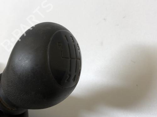 Used Gear lever RENAULT TRAFIC II Van (FL) 2.0 dCi 90 (FL0H) (90 hp) 18208877