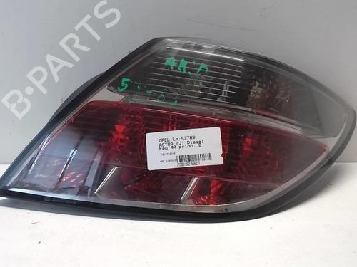 Feu arrière droit OPEL ASTRA H GTC (A04) 1.7 CDTI (L08) (110 hp) 18212075
