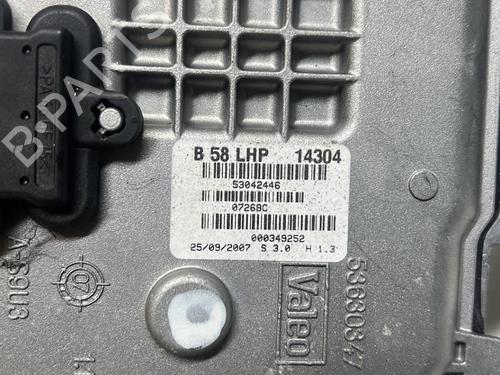 Used Front wiper motor Front wiper motor CITROËN C4 Picasso I MPV (UD_) 1.6 HDi (109 hp) 18262229 18262229
