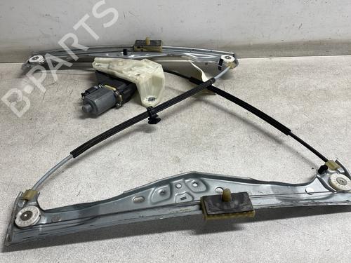 Rudehejsemekanisme ventre foran CITROËN C4 CACTUS 1.2 VTi 82 | BP29896937C22