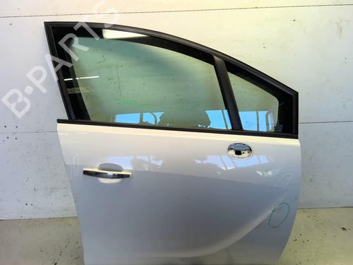 Used Right front door OPEL MERIVA B MPV (S10) 1.3 CDTI (75) (95 hp) 29596978