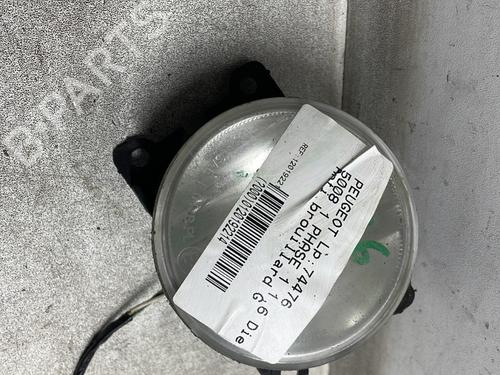 left-front-fog-light-peugeot-5008-0u_-0e_-2009-2010-2011-2012-2013-2014-2015-2016-2017-31997854 main image
