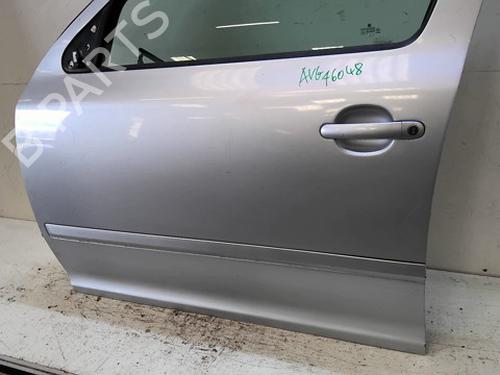Used Left front door Left front door 39114221 39114221