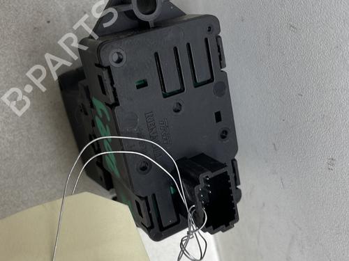 Used Switch Switch RENAULT SCÉNIC III (JZ0/1_) 1.5 dCi (110 hp) 25468032 25468032