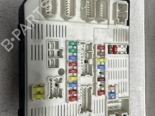 Used Fuse box RENAULT LAGUNA Coupe (DT0/1) 2.0 dCi (DT01, DT08, DT09, DT0K, DT12, DT1C, DT1D, DT1M,... (150 hp) 29185528
