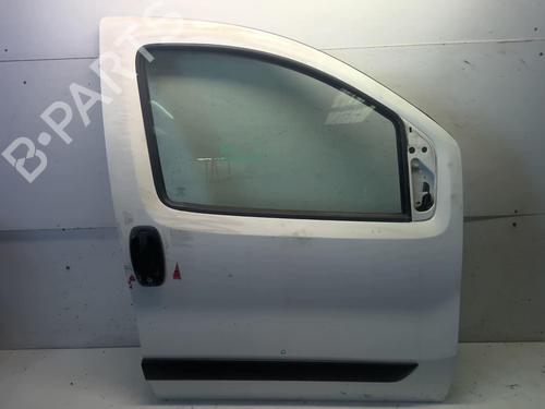 Used Right front door Right front door 18216661 18216661