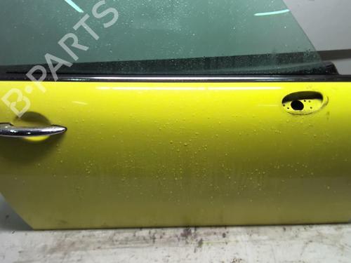 Used Right front door Right front door 18214120 18214120