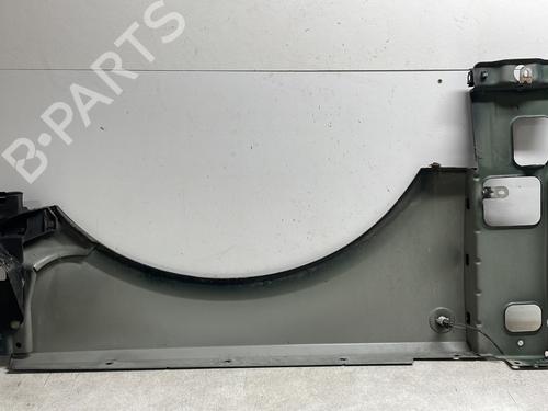 Used Left front fenders Left front fenders LAND ROVER RANGE ROVER III (L322) 3.0 D 4x4 (177 hp) 30382362 30382362