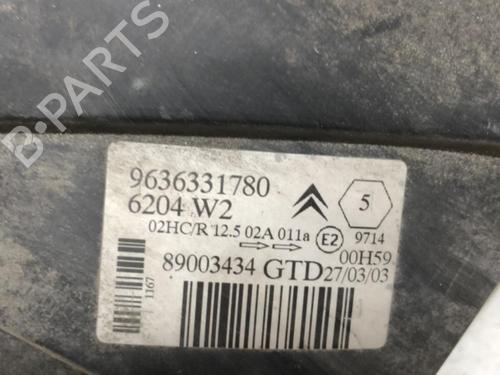 Used Left headlight Left headlight 18211029 18211029
