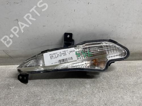Clignotant avant gauche PEUGEOT 308 SW II (LC_, LJ_, LR_, LX_, L4_) 1.2 THP 110 (110 hp) 31966259