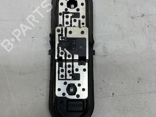 Support de lampe PEUGEOT 5008 (0U_, 0E_) 1.6 HDi (110 hp) 18224069