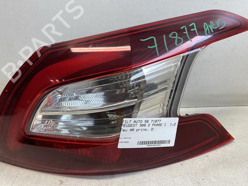 Used Right taillight PEUGEOT 308 II (LB_, LP_, LW_, LH_, L3_) 1.2 THP 110 (110 hp) 25117933