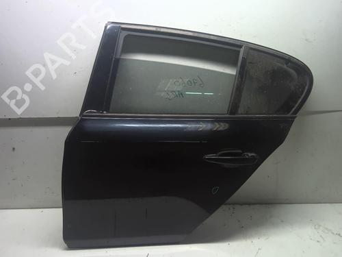 Used Left rear door Left rear door 18216698 18216698