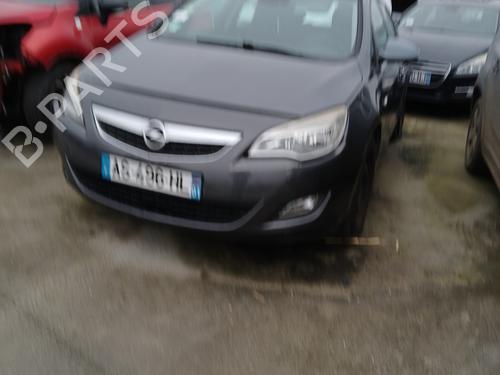 Left front door OPEL ASTRA J (P10) 1.7 CDTI (68) | BP23762509C2 