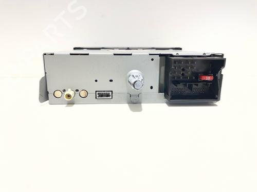 Used Radio Radio 38081404 38081404