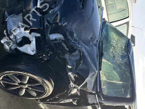 Pièces Détachées Usagées MINI MINI (R56) Cooper (120 hp) 4410723