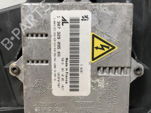 Used Right headlight PEUGEOT 407 (6D_) 2.0 HDi 135 (6DRHRH, 6DRHRE, 6DRHRG, 6DRHRJ) (136 hp) 18227236