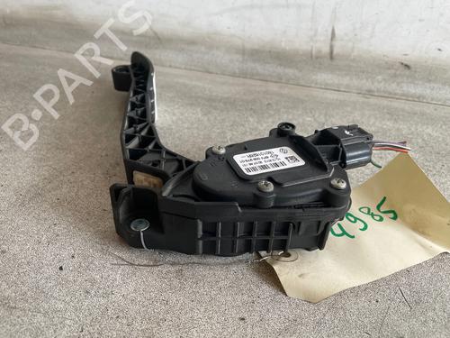 Used Pedal Pedal RENAULT MASTER III Van (FV) 2.3 dCi 125 FWD (FV0C, FV0D, FV0G, FV0H, FV0J, FV0K,... (125 hp) 34146335 34146335