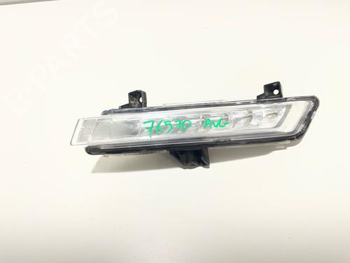 Used Left daytime light Left daytime light 38940432 38940432