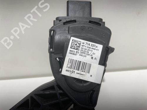 Used Pedal Pedal 37451768 37451768