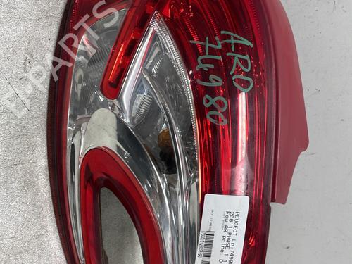 Used Right taillight Right taillight PEUGEOT 208 I (CA_, CC_) 1.4 HDi (68 hp) 33738118 33738118