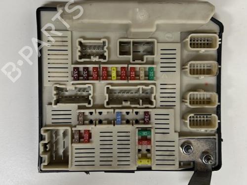 Used Fuse box Fuse box RENAULT KANGOO / GRAND KANGOO II (KW0/1_) 1.5 dCi 85 (KW0K, KW0L, KW0B) (86 hp) 19075424 19075424
