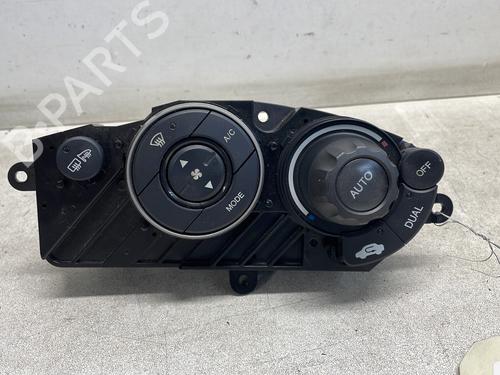 Commande Chauffage HONDA CIVIC VIII Hatchback (FN, FK) 2.2 CTDi (FK3) (140 hp) 27186372