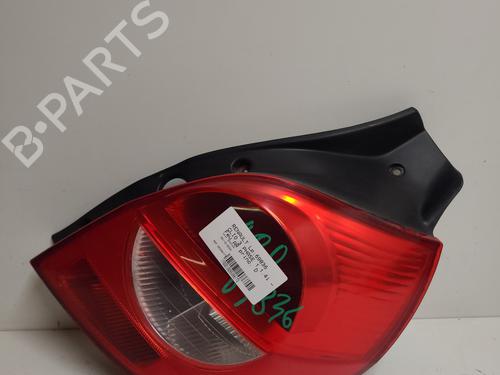 Używane Lampa tylna prawa RENAULT CLIO III (BR0/1, CR0/1) 1.4 16V (98 hp) 20976139
