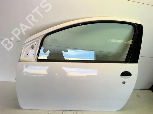 Left front door PEUGEOT 107 (PM_, PN_) 1.0 | BP18226581C2 